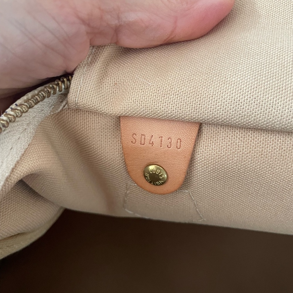 Louis Vuitton Damier Azur Canvas Top-Handle Tote in Beige and Brown 35 - Picture 11 of 11